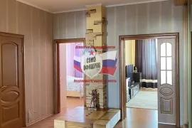 3 ком.кв. м-н Степной д.1