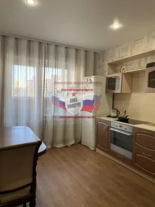 1 кв. Степной 9 6/9