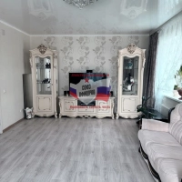 2 ком.кв. м-н Степной д.11