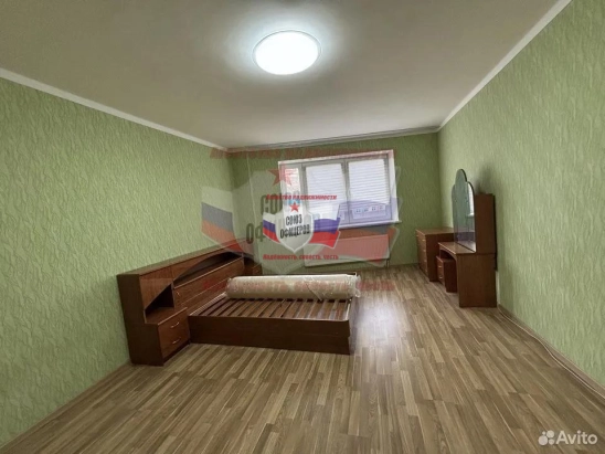 1-к. квартира Степной 24, 55 м², 3/9 эт.